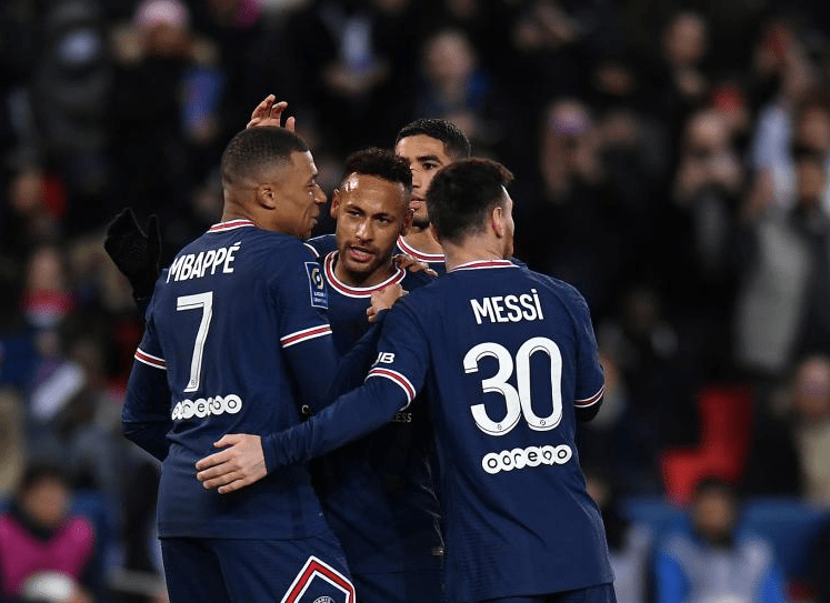 九游网页版-关于拜仁慕尼黑内部会议纪要流出——关键时刻完成体检；德甲使命明确；纪律约束更严格的信息