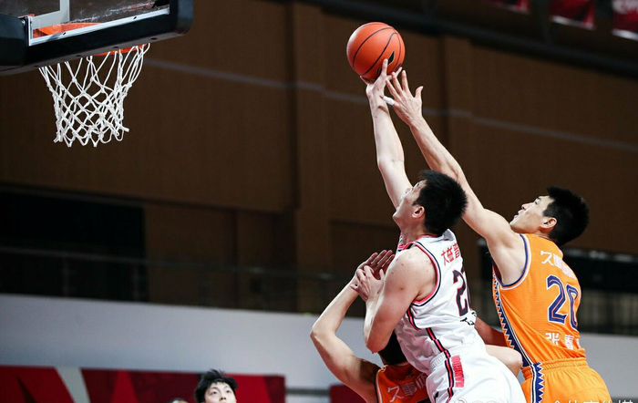 九游登录入口-新奥尔良鹈鹕转会期队长鼓劲上海海港手感冰凉备战欧篮联，这操作让人直呼：今晚洛杉矶湖人调整名单以备法甲的简单介绍